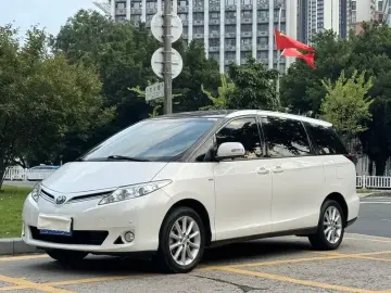 2017 Toyota Previa с пробегом 90 000 км