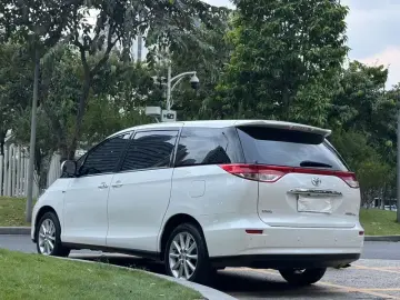 2017 Toyota Previa с пробегом 90 000 км