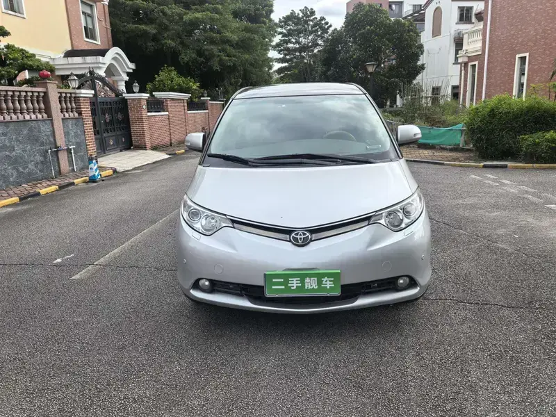 2007 Toyota Previa с пробегом 330 000 км
