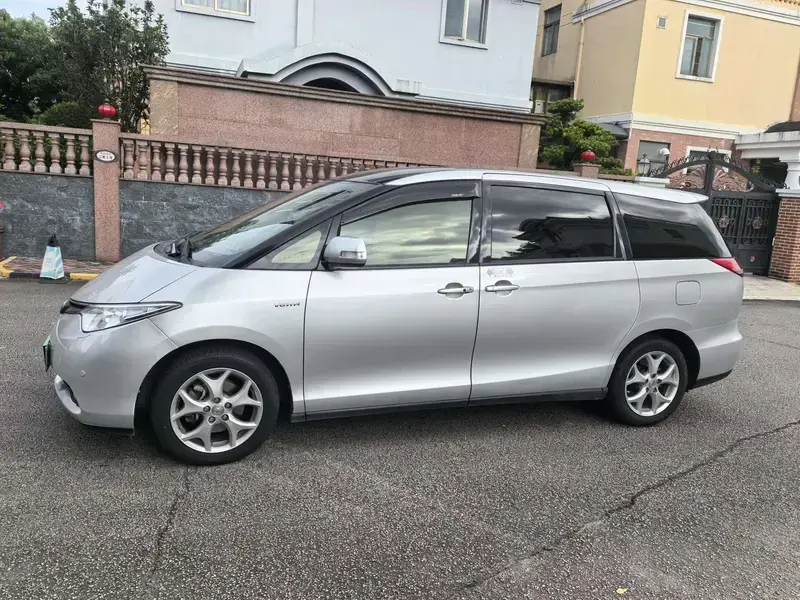 2007 Toyota Previa с пробегом 330 000 км