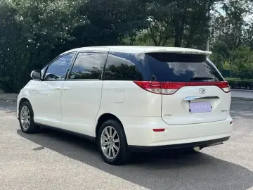 2019 Toyota Previa с пробегом 118 000 км