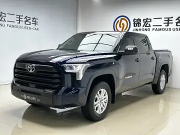 Toyota Tundra
