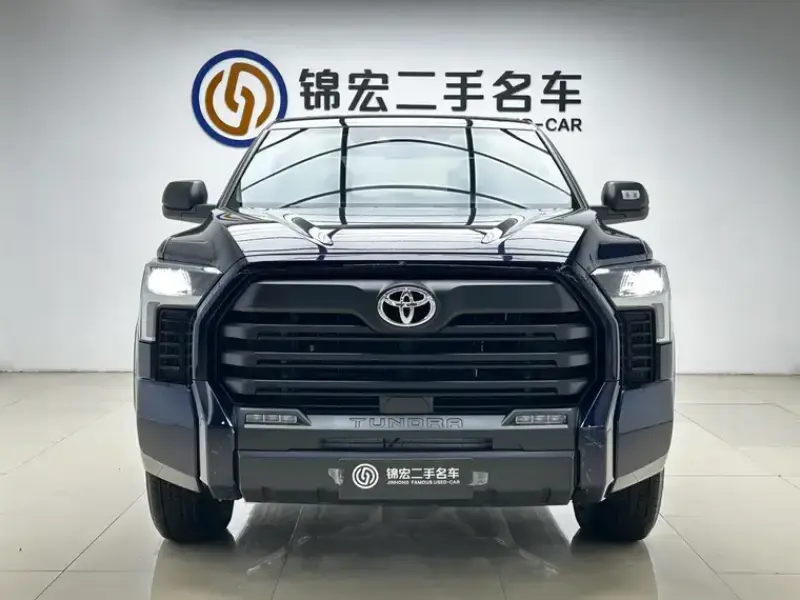 2023 Toyota Tundra с пробегом 101 000 км