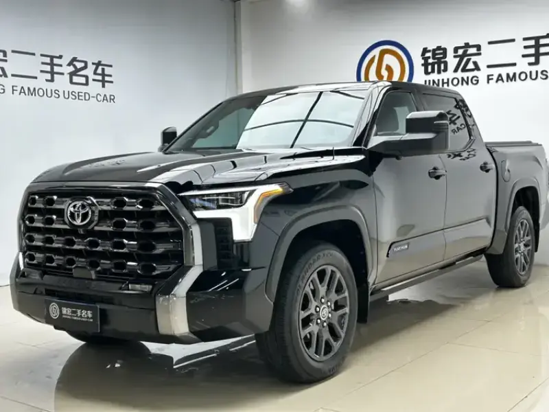 2022 Toyota Tundra с пробегом 37 000 км
