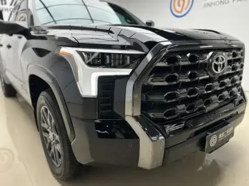 2022 Toyota Tundra с пробегом 37 000 км