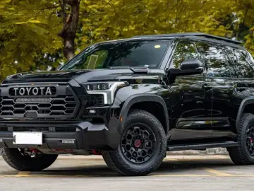 Toyota Sequoia