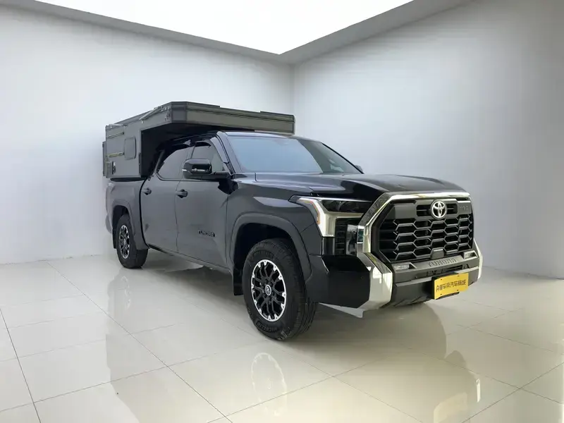 2023 Toyota Tundra с пробегом 19 100 км