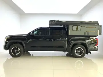 2023 Toyota Tundra с пробегом 19 100 км