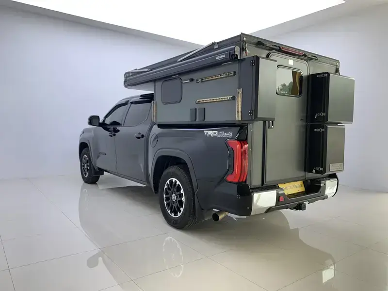 2023 Toyota Tundra с пробегом 19 100 км