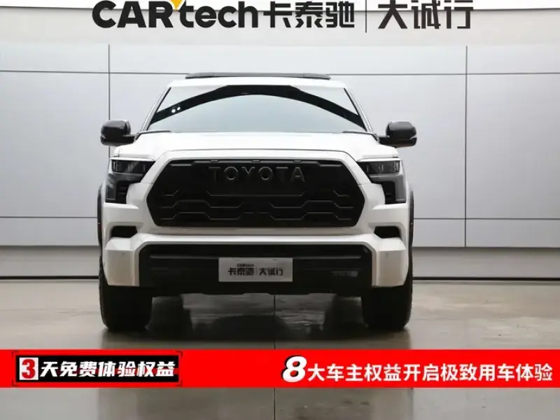 2024 Toyota Sequoia с пробегом 11 000 км
