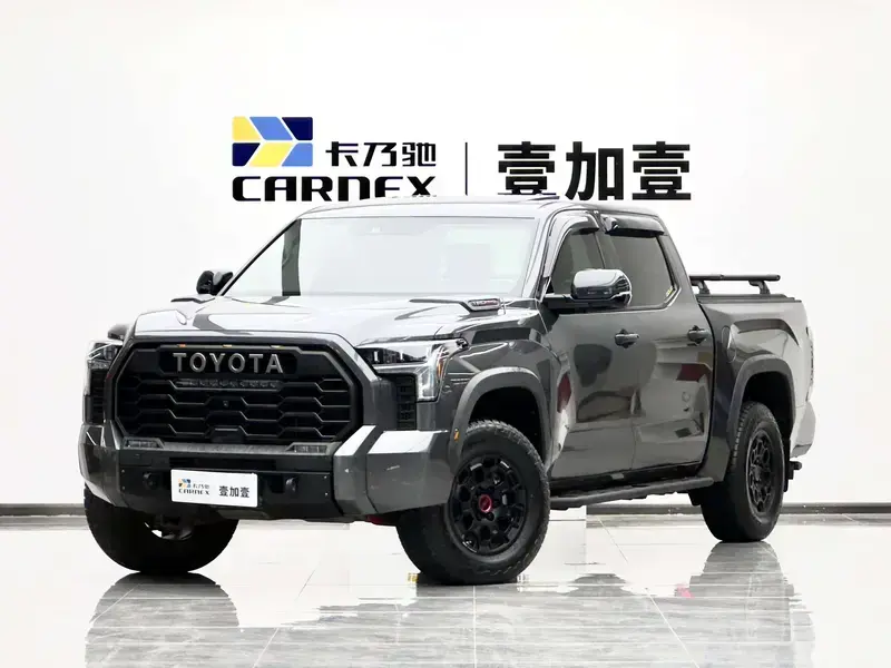 2023 Toyota Tundra с пробегом 33 800 км