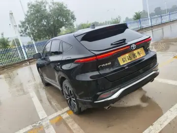 2023 Toyota Venza с пробегом 58 000 км