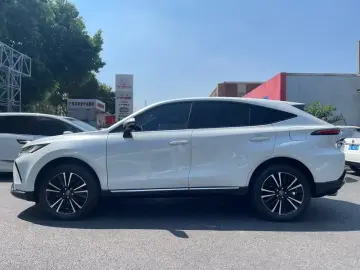2022 Toyota Venza с пробегом 17 000 км