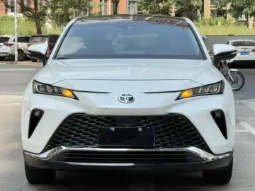 2023 Toyota Venza с пробегом 60 500 км