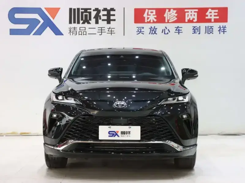 2023 Toyota Venza с пробегом 25 000 км