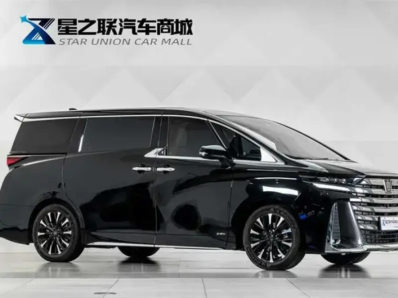 2023 Toyota Vellfire с пробегом 36 100 км