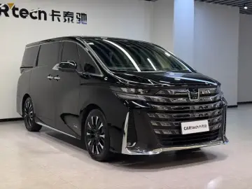 2023 Toyota Vellfire с пробегом 57 000 км