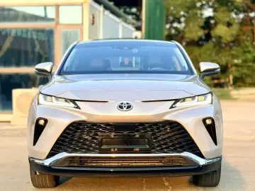 2023 Toyota Venza с пробегом 50 000 км