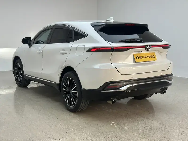 2022 Toyota Venza с пробегом 52 600 км