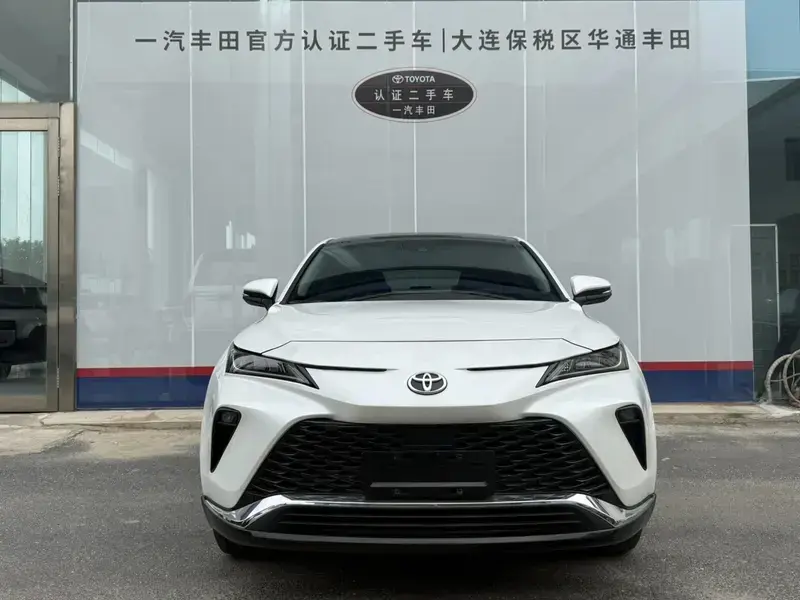 2023 Toyota Venza с пробегом 27 100 км