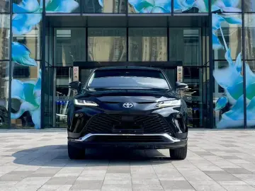 2022 Toyota Venza с пробегом 42 000 км