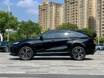 2022 Toyota Venza с пробегом 42 000 км