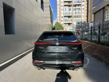 2022 Toyota Venza с пробегом 16 900 км