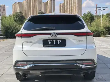 2023 Toyota Venza с пробегом 26 000 км