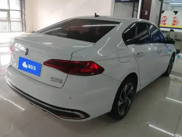 2023 Volkswagen Bora с пробегом 21 000 км