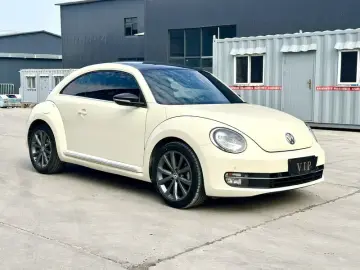 2016 Volkswagen Beetle с пробегом 140 000 км