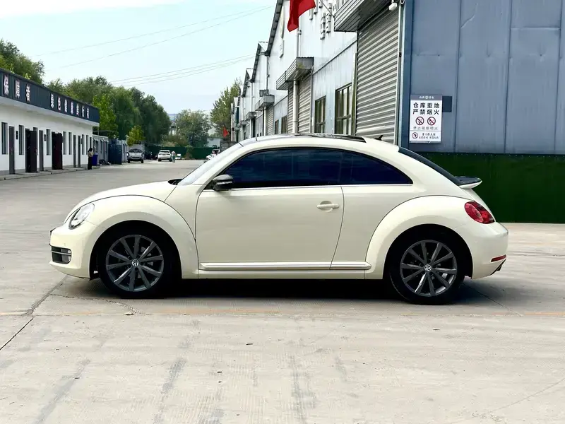 2016 Volkswagen Beetle с пробегом 140 000 км