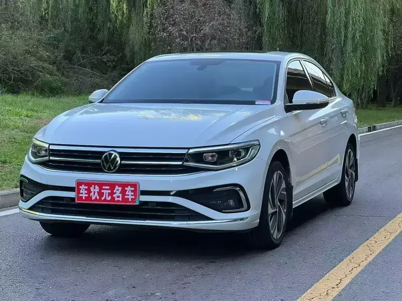 2023 Volkswagen Bora с пробегом 45 000 км