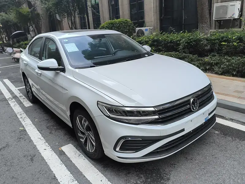 2026 Volkswagen Bora с пробегом 100 км