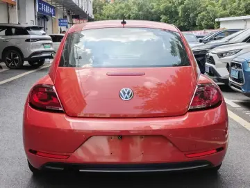 2018 Volkswagen Beetle с пробегом 105 000 км