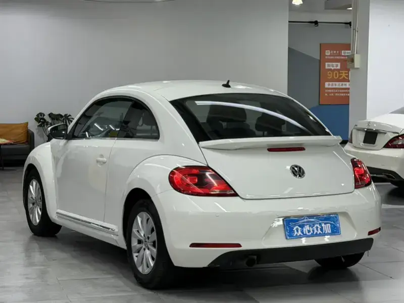 2013 Volkswagen Beetle с пробегом 100 000 км