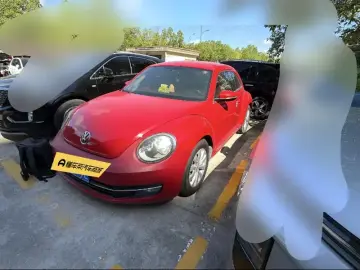 2014 Volkswagen Beetle с пробегом 11 400 км