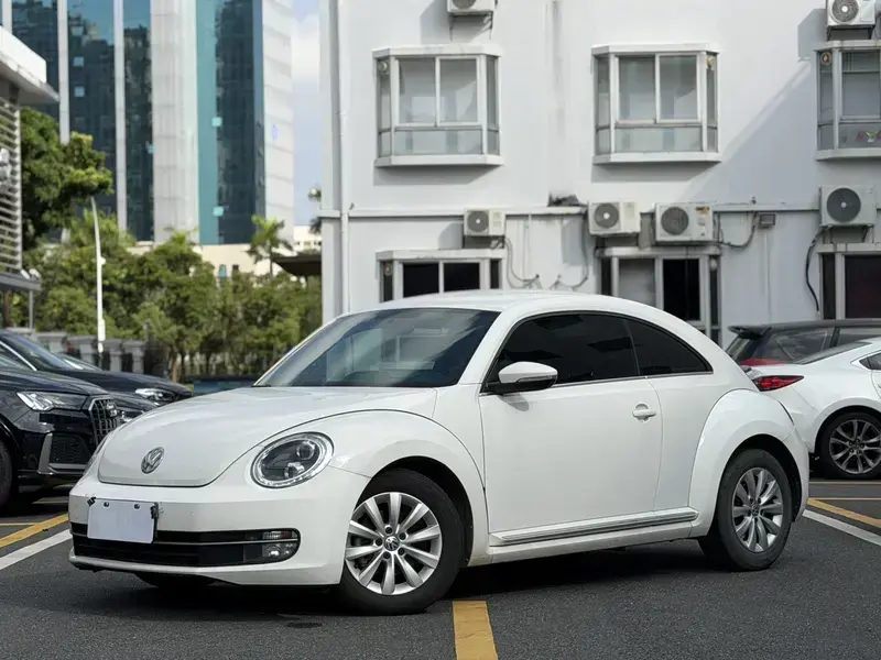 2013 Volkswagen Beetle с пробегом 137 000 км