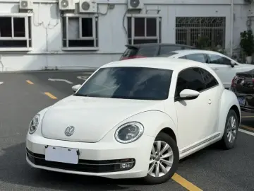 2013 Volkswagen Beetle с пробегом 137 000 км