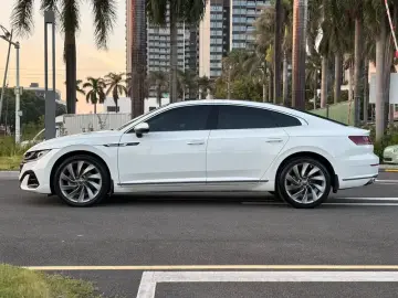 2023 Volkswagen Passat CC с пробегом 59 000 км