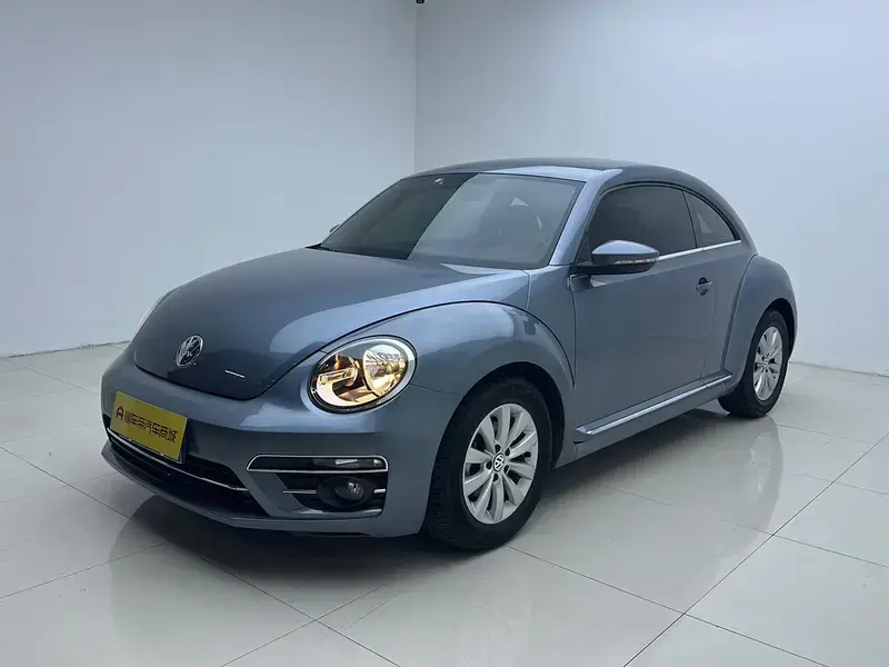 2018 Volkswagen Beetle с пробегом 15 600 км