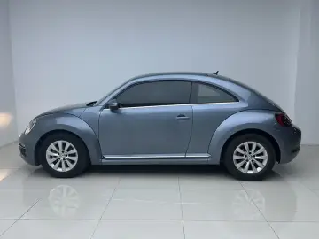 2018 Volkswagen Beetle с пробегом 15 600 км