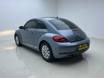 2018 Volkswagen Beetle с пробегом 15 600 км