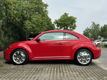 2015 Volkswagen Beetle с пробегом 77 000 км