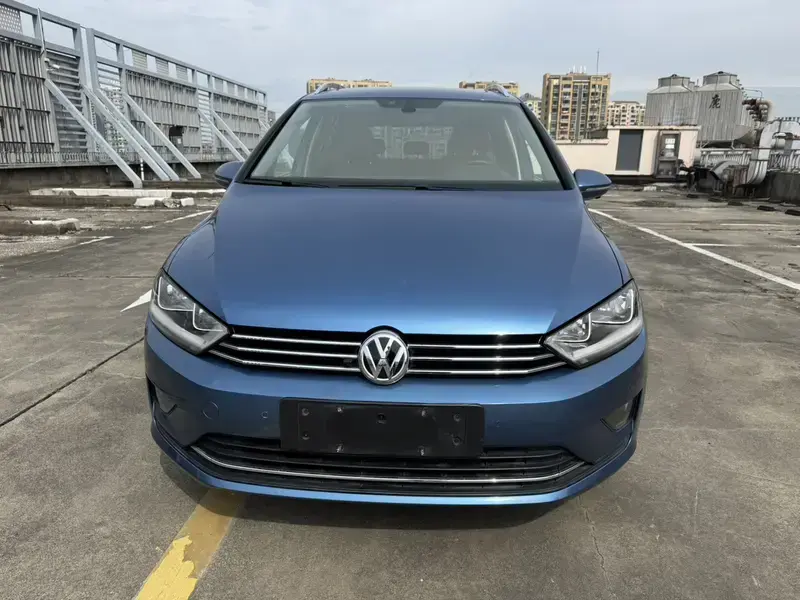 2018 Volkswagen Golf Sportsvan с пробегом 32 500 км