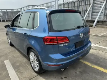 2018 Volkswagen Golf Sportsvan с пробегом 32 500 км
