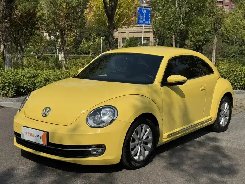 2013 Volkswagen Beetle с пробегом 90 000 км