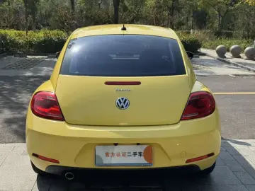 2013 Volkswagen Beetle с пробегом 90 000 км