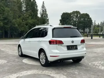 2018 Volkswagen Golf Sportsvan с пробегом 96 600 км