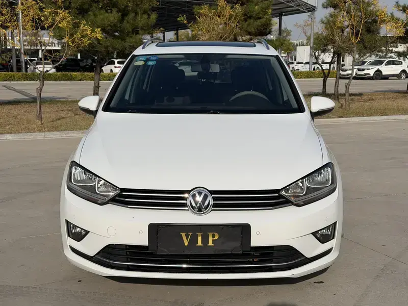 2018 Volkswagen Golf Sportsvan с пробегом 63 000 км