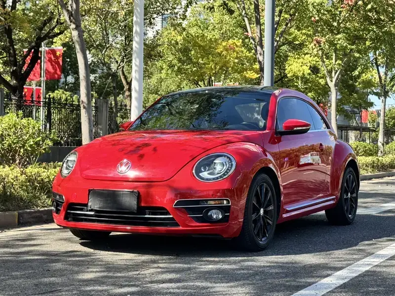 2018 Volkswagen Beetle с пробегом 72 000 км